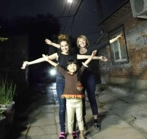 Lenka & Tereza with their homestay sister Xiaoyu Xiaoyu
