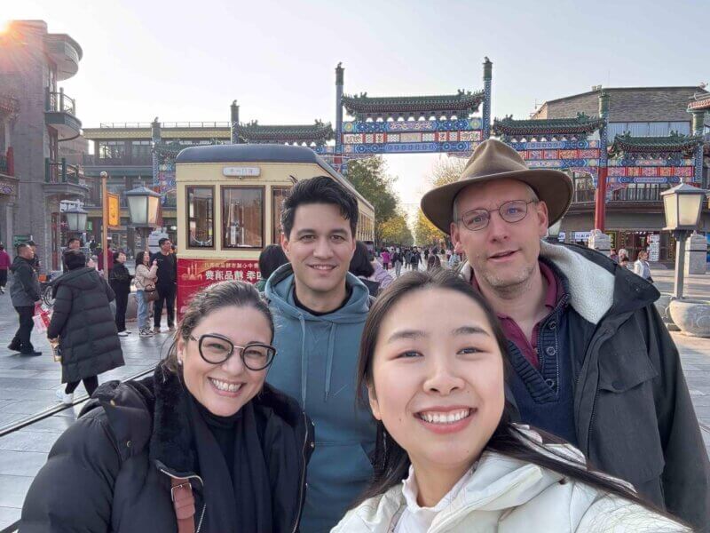 Linda with students at Nanluoguxiang