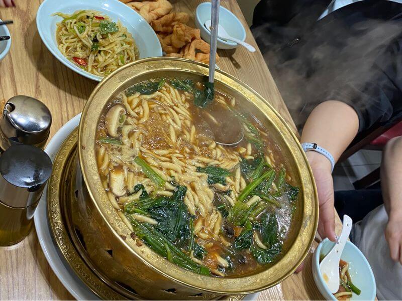 Chengde student lunch